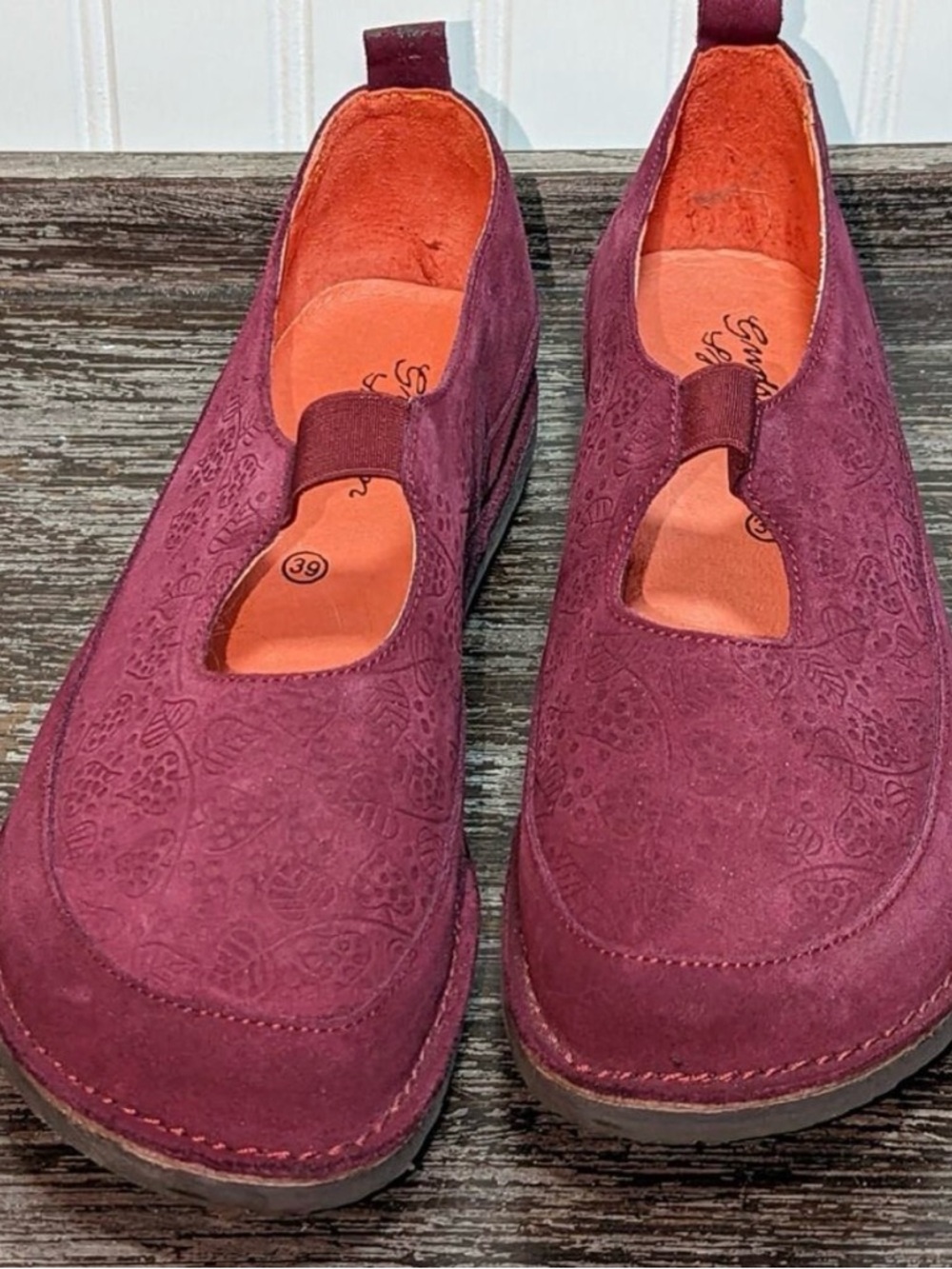 GUDRUN SJODEN Burgundy Suede Mary Jane Flats - Picture 2 of 6